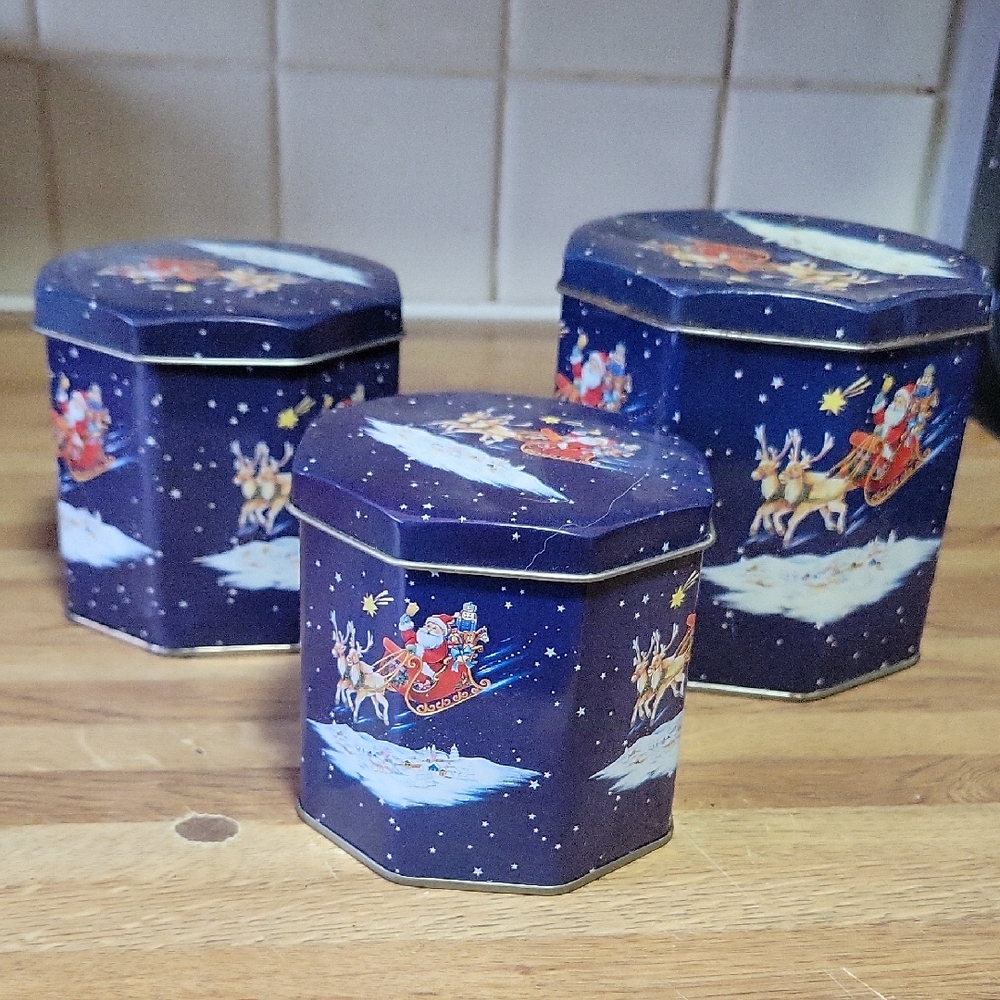 Festive Blue Santa Claus Tin Set